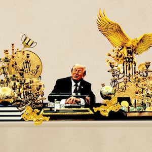 Donald Trump's desk full of gold.