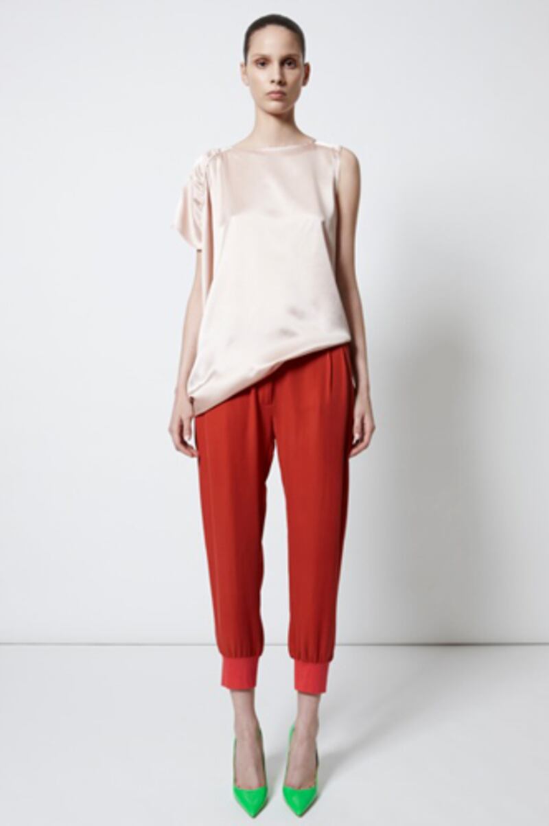 galleries/2012/06/28/lanvin-givenchy-resort-2013-the-10-most-expensive-sweatpants-photos/expensive-sweatpants-tess-giberson_xh1ww7