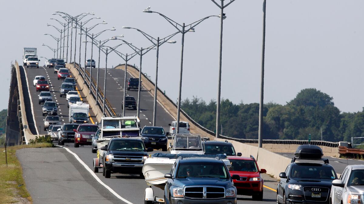 cheats/2011/08/26/nyc-begins-evacuations/hurricane-irene-evacuation-nj-cheat_ylr7k9