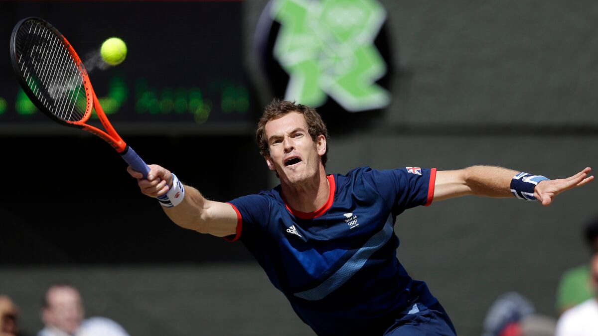 cheats/2012/08/05/federer-faces-murray/andy-murray-versus-federer-olympics-cheat_dmp33t