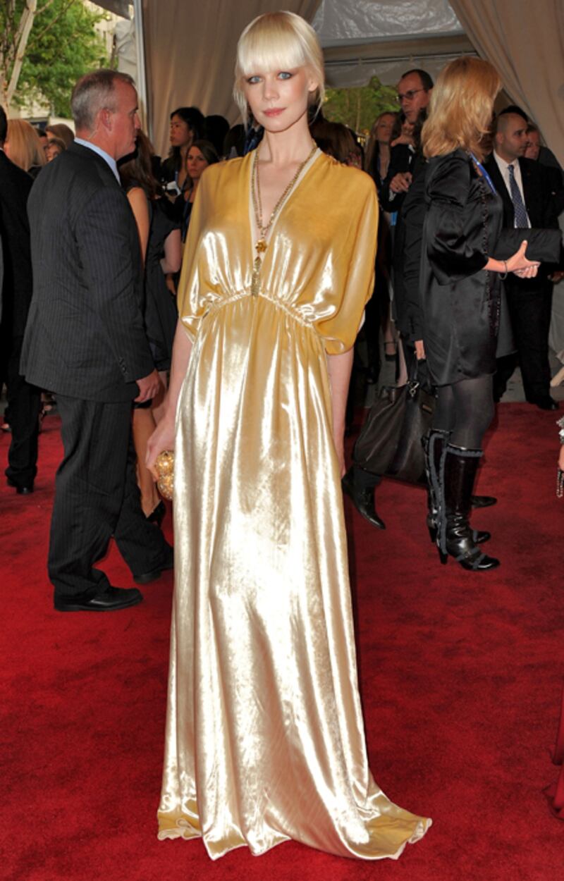 galleries/2010/09/10/sexiest-designers/sexiest-designers---fetherston_nqsg2m