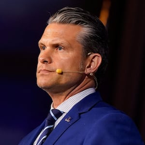U.S. Secretary of Defense Pete Hegseth pauses while speaking to enlistees after they swear an oath to serve in the U.S. Armed Forces, during an Enlistee Recognition Ceremony at the U.S. Chamber of Commerce in Washington, D.C., U.S. June 4, 2026. REUTERS/Elizabeth Frantz