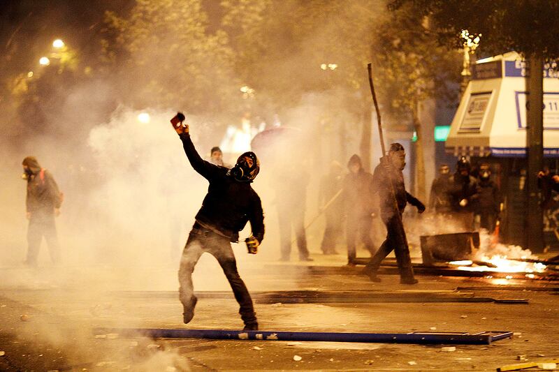 galleries/2012/02/14/greece-riot-photos-protesters-rage-against-austerity/GAL-greece-riots-09_aqd9oi