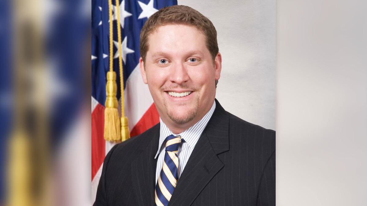 201028-Courtney-tease_i3vrmd