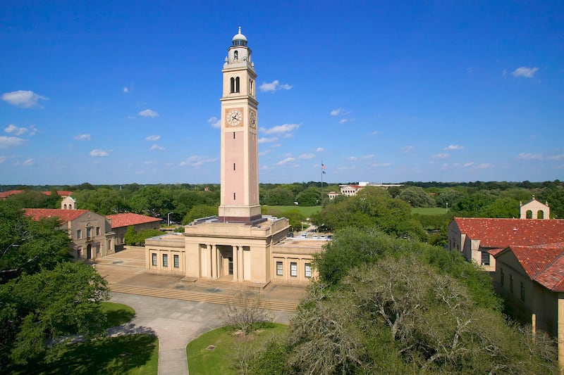 galleries/2014/11/06/25-biggest-party-colleges-photos/141028-party-college21_owzder