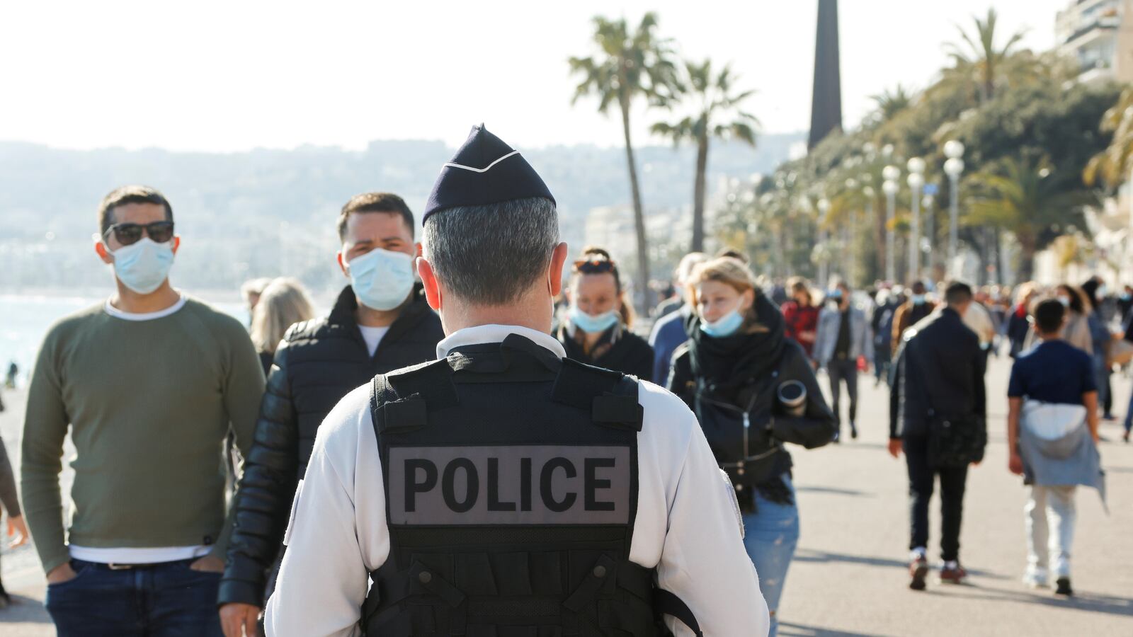 2021-03-28T000000Z_20083261_RC2GKM97H0VR_RTRMADP_3_HEALTH-CORONAVIRUS-FRANCE_vunoau