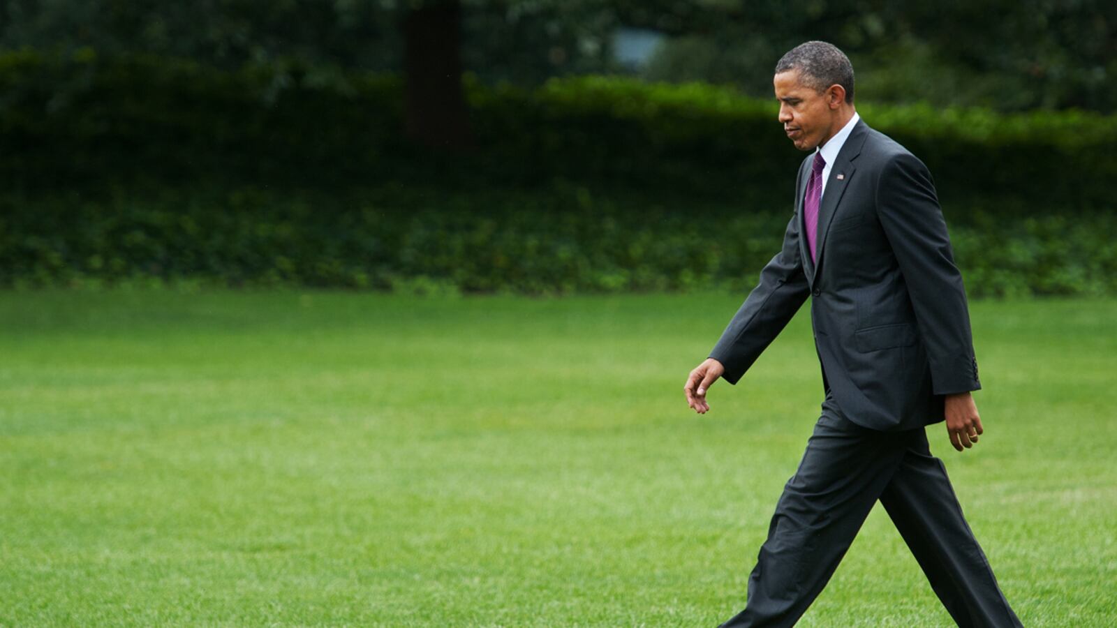 articles/2011/10/09/obama-accused-of-acting-like-a-dictator-by-republicans-but-is-he-powerless/incedible-shrinking-obama-siegel_mh9jqr