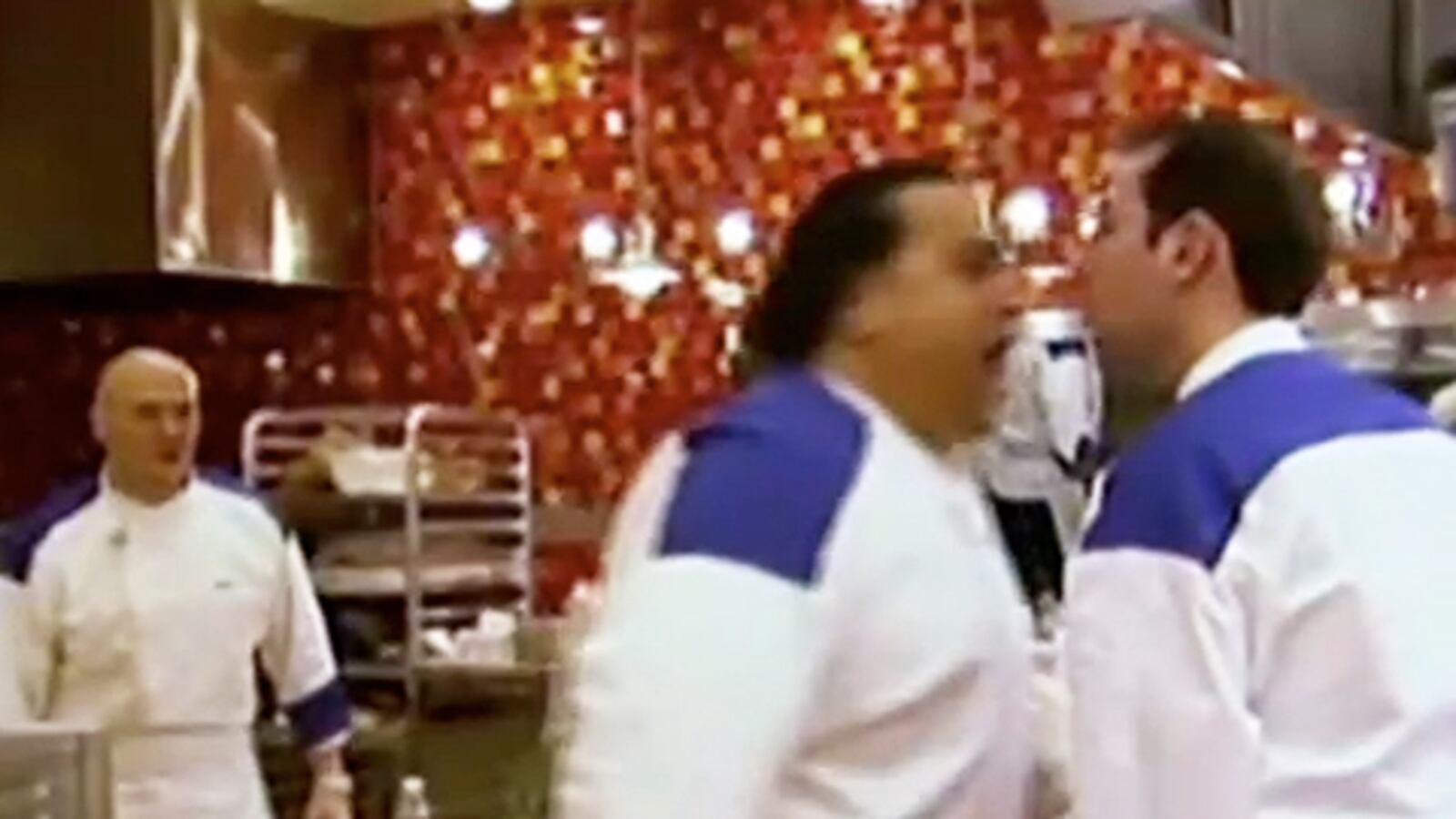 videos/2010/09/30/hells-kitchen-tempers-flare/hells-kitchen-tempers_jbdcyg