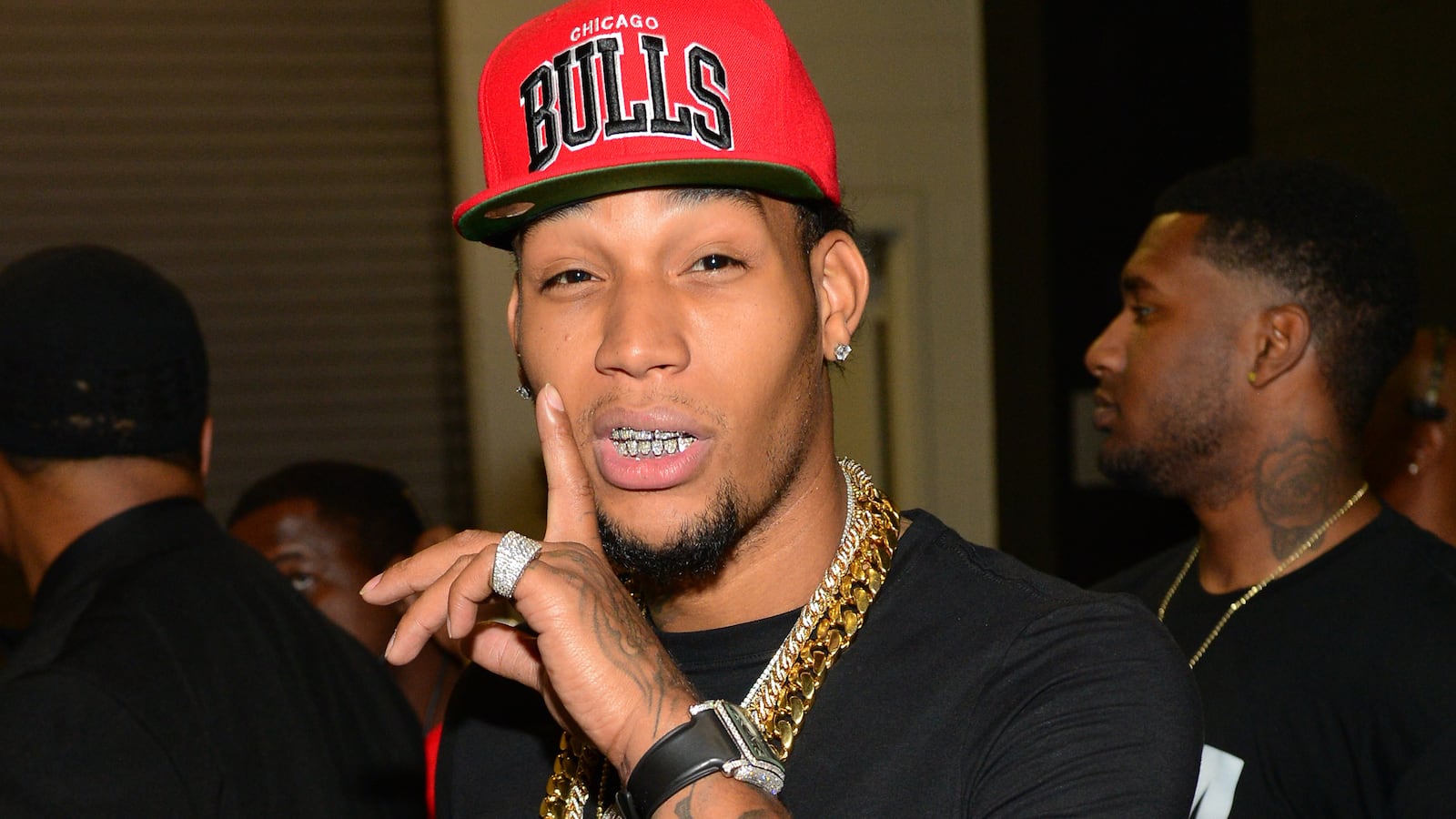 170807-Yung-Mazi-tease_ue4qur