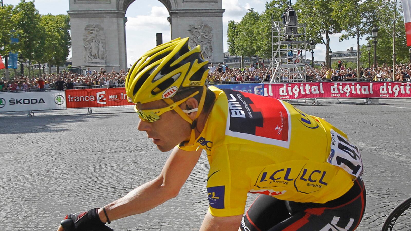 cheats/2011/07/24/australian-wins-tour-de-france/cadel-evans-paris-cheat_v18c2z