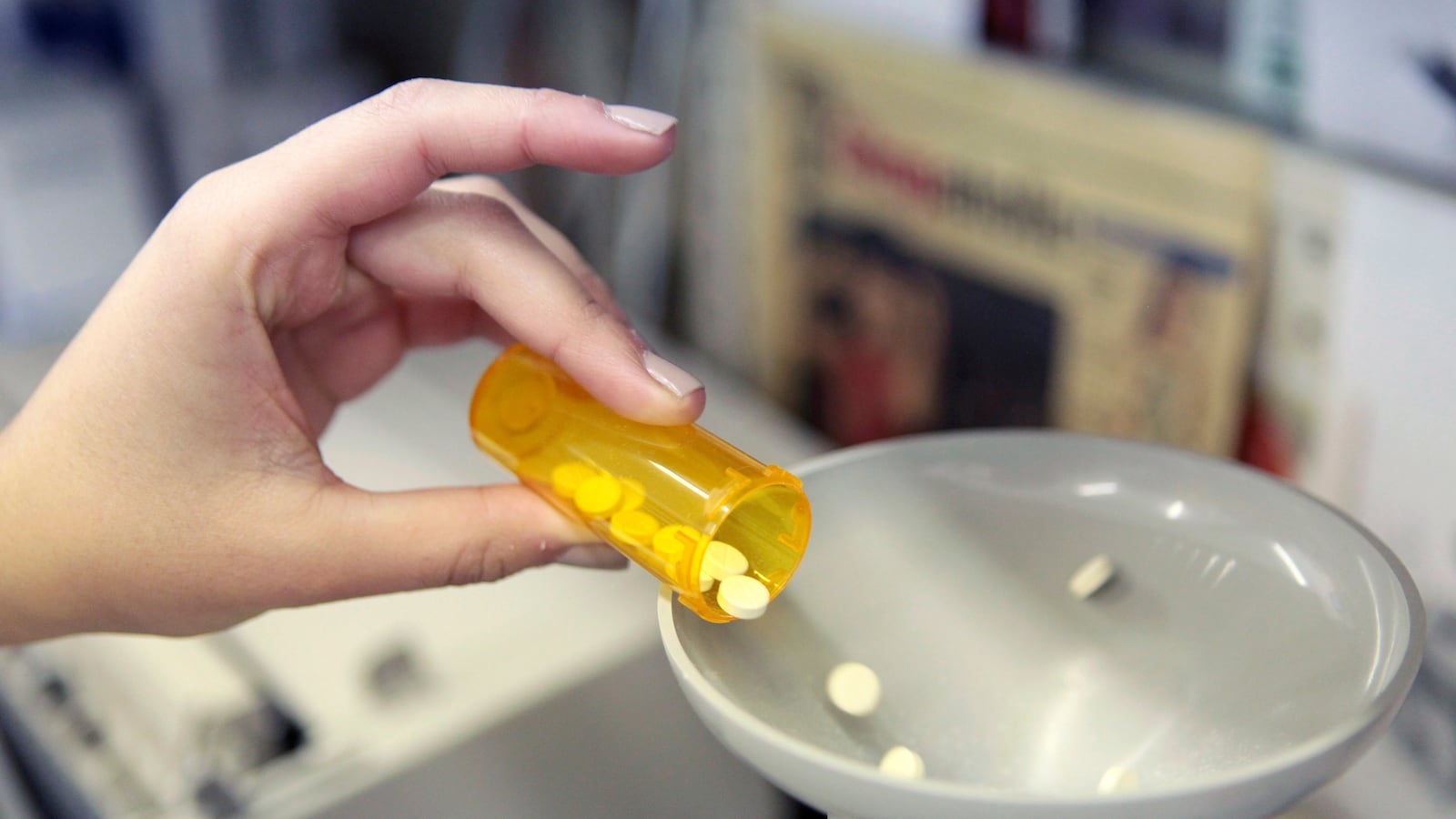 cheats/2015/09/21/bought-by-hedge-fund-drug-jumps-to-750/150921-pills-cheat_gskz4i