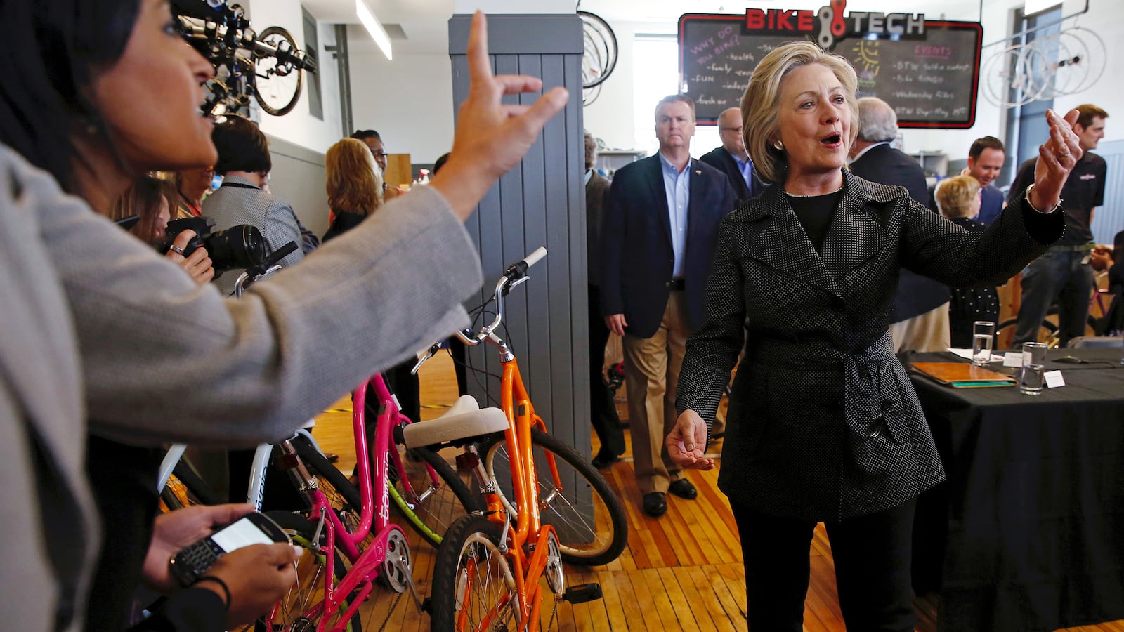 articles/2015/05/19/hillary-finally-quits-ignoring-questions/150518-kucinich-clinton-tease_nf1n3f