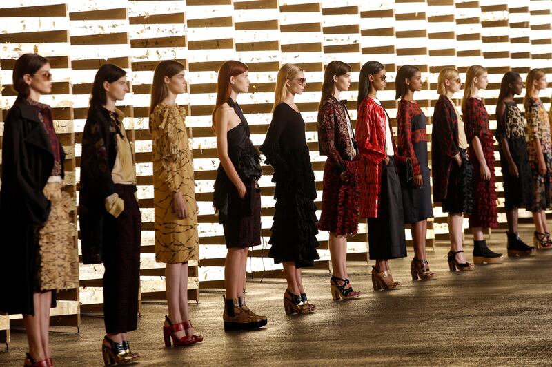 articles/2013/09/25/dries-van-noten-spring-summer-2014/130925-Cunningham-Dries-tease_ylk9mt