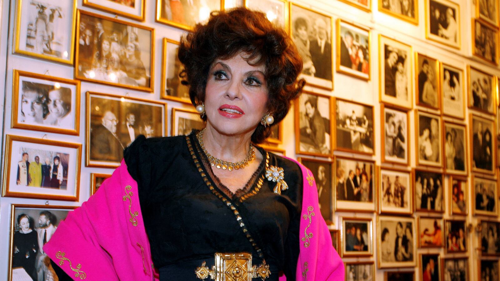 2023-01-16T135248Z_89220713_RC2PRY9QBOVY_RTRMADP_3_ITALY-LOLLOBRIGIDA_slzo9t