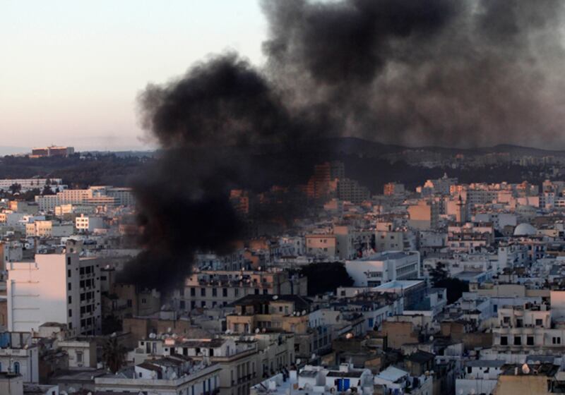 galleries/2011/01/15/tunisia-riots/tunisia-riots-5_uz5scb