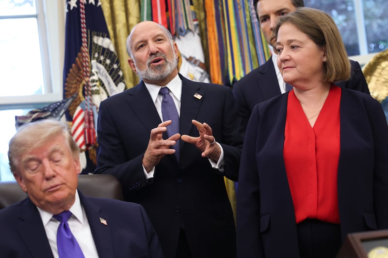 WASHINGTON, DC - SEPTEMBER 28: U.S. Secretary of Commerce Howard Lutnick (2nd L) speaks during an announcement made by U.S. President Donald Trump in the Oval Office at the White House on September 28, 2026 in Washington, DC. Trump announced plans that a new $15 billion steel plant will be built in eastern Iowa by Mesabi Metallics and is projected to be one of the largest in the United States. (Photo by Kevin Dietsch/Getty Images)