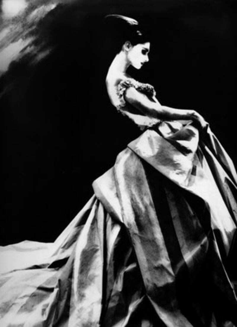 galleries/2010/02/09/the-face-of-fashion-lillian-bassman-women/lillian-bassman---12_zhkwji