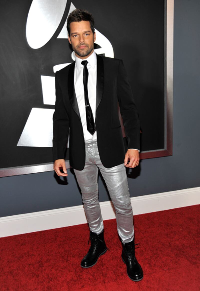 galleries/2011/02/13/best-of-grammy-s-red-carpet/grammy-red-carpet---martin_ciapj4