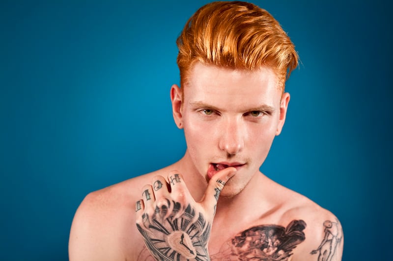 galleries/2014/09/02/thomas-knights-photographs-lots-and-lots-of-red-hot-men/140829-red-hot-jake-hold_xa4x7f