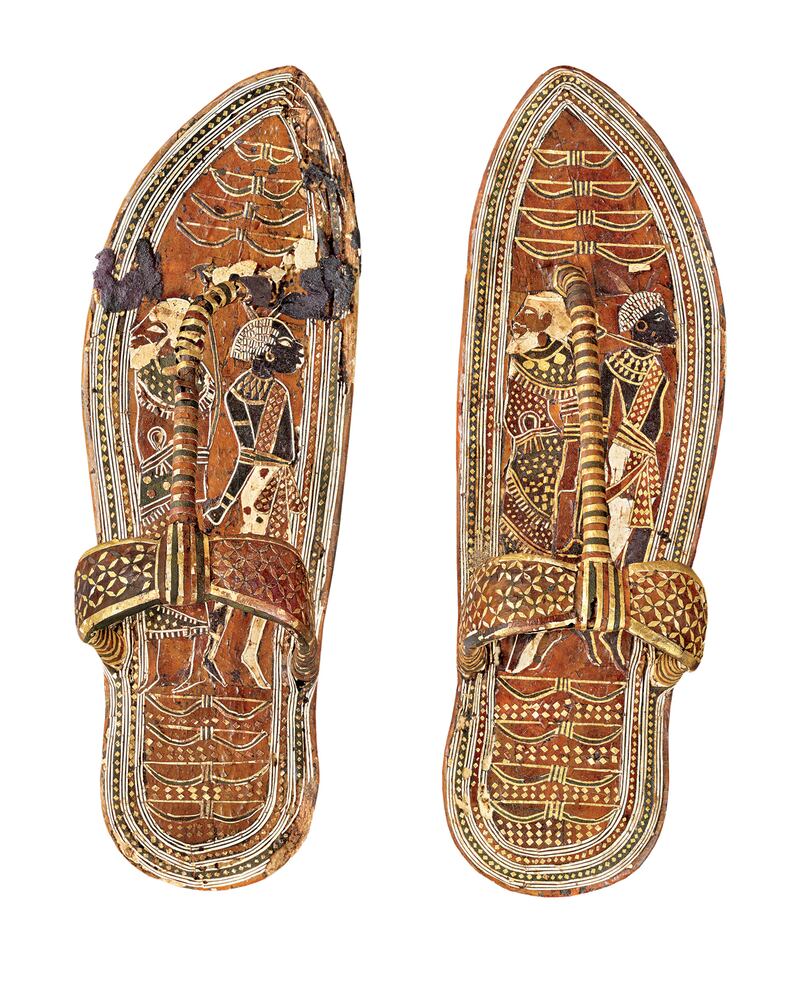 galleries/2014/06/10/the-shoe-book-celebrates-every-woman-s-favorite-accessory-photos/140609-shoe-book-sandro-vannini_csju69