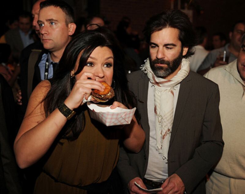 galleries/2010/10/27/new-york-city-food-wine-festival/nycwff-4_zkm0vn