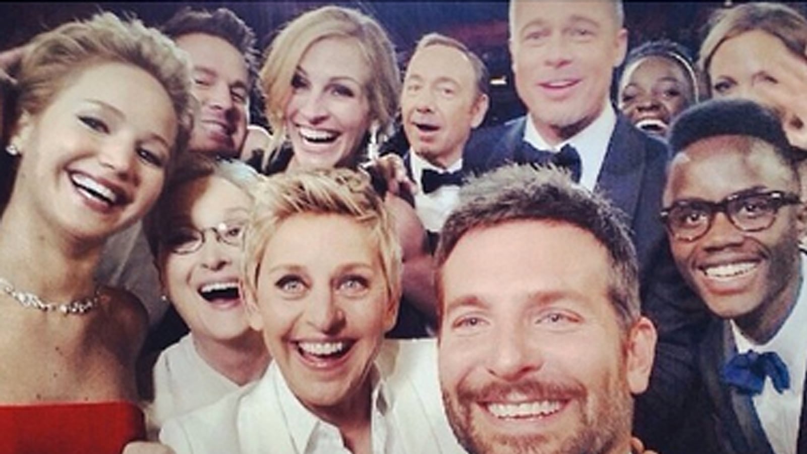 galleries/2015/01/01/the-best-celebrity-instagrams-of-2014/141230-celeb-instagrams-01_nqrc8x