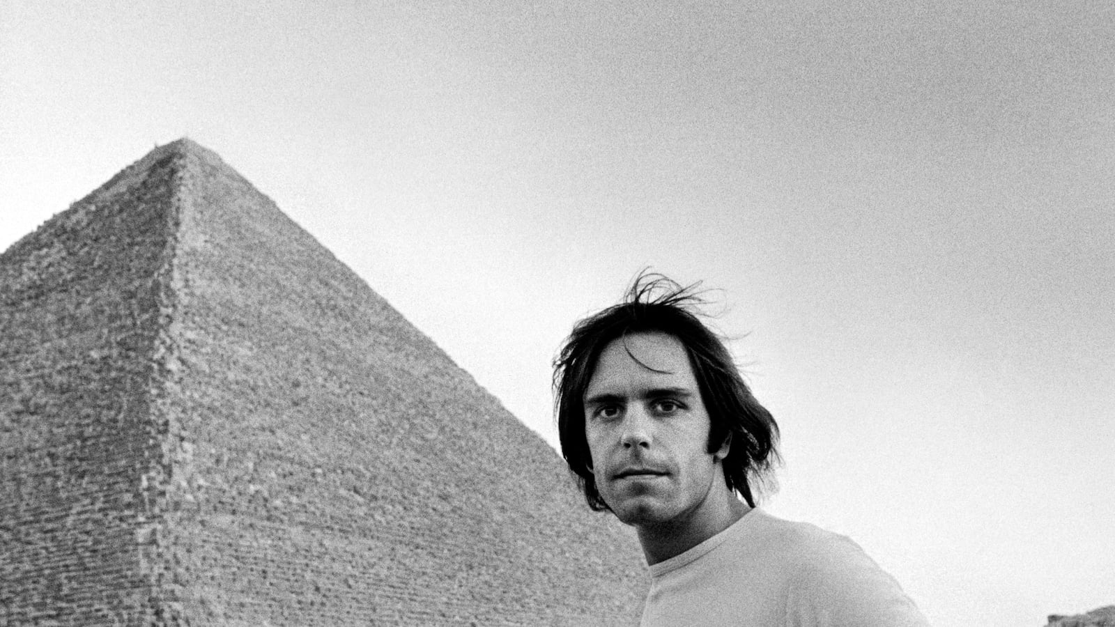 articles/2014/04/25/bob-weir-on-drugged-out-deadheads-and-living-in-jerry-garcia-s-shadow/140424-shire-weir-tease_lr8elc