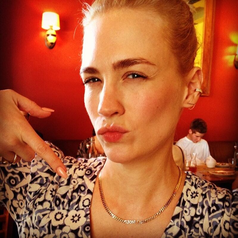 galleries/2014/02/16/jared-leto-lupita-nyong-o-and-the-week-s-best-celebrity-selfies/140216-selfies-january_jkcaoh