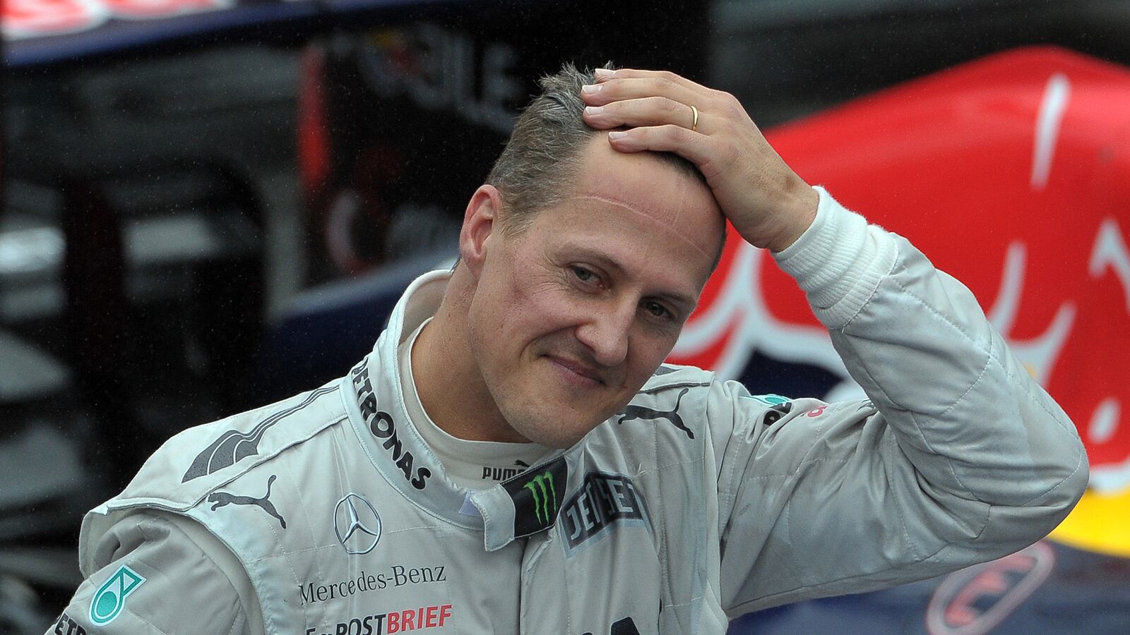 cheats/2013/12/29/michael-schumacher-injured/131229-michael-shumacher-cheat_fbftpm