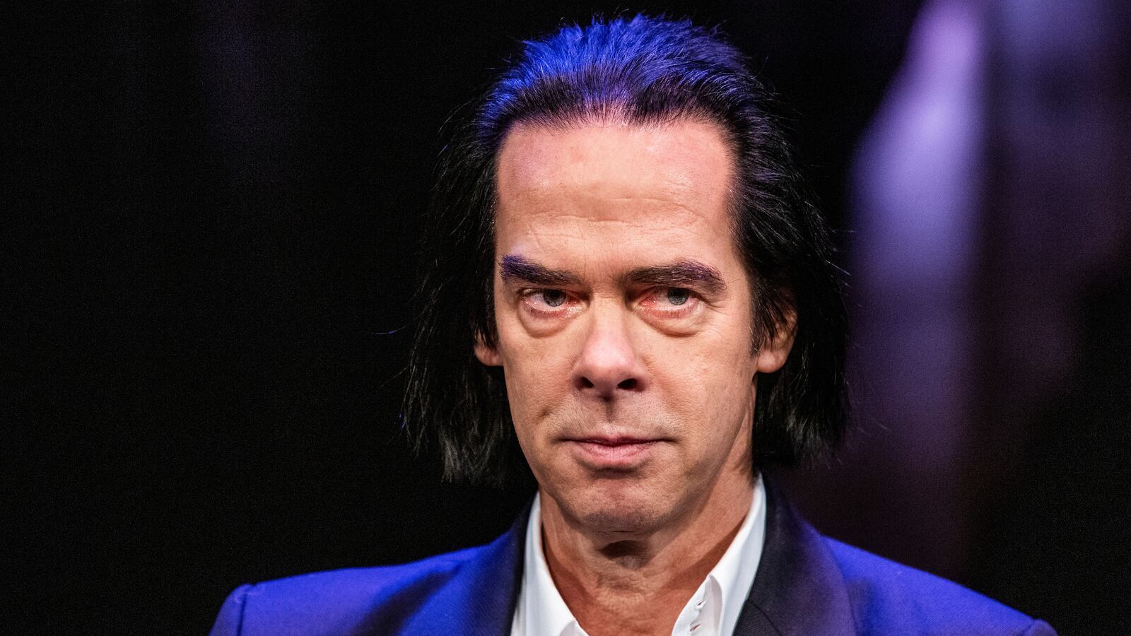 2020-11-02T105012Z_1014568202_RC2YUJ9TKULH_RTRMADP_3_NICK-CAVE-EXHIBITION_dyy235