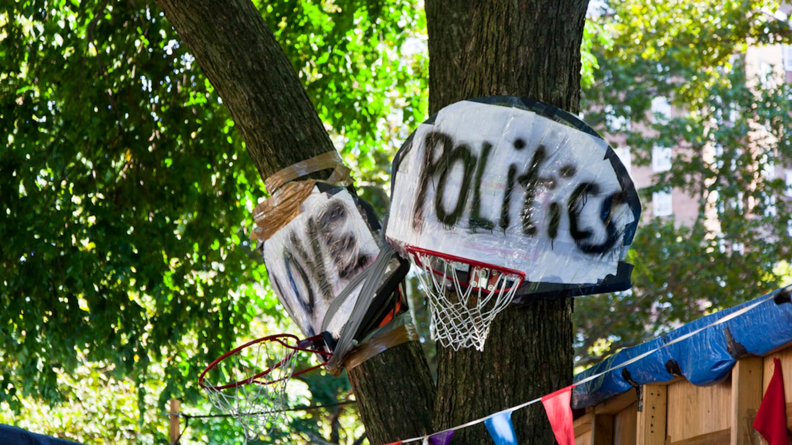 articles/2013/08/26/thomas-hirschhorn-at-forest-houses-is-the-daily-pic-by-blake-gopnik/hirschhorn-daily-pic_k8bun1
