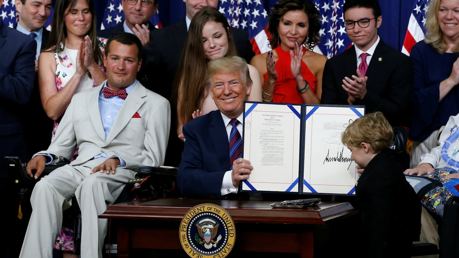 trumprewrw_pdgrpc
