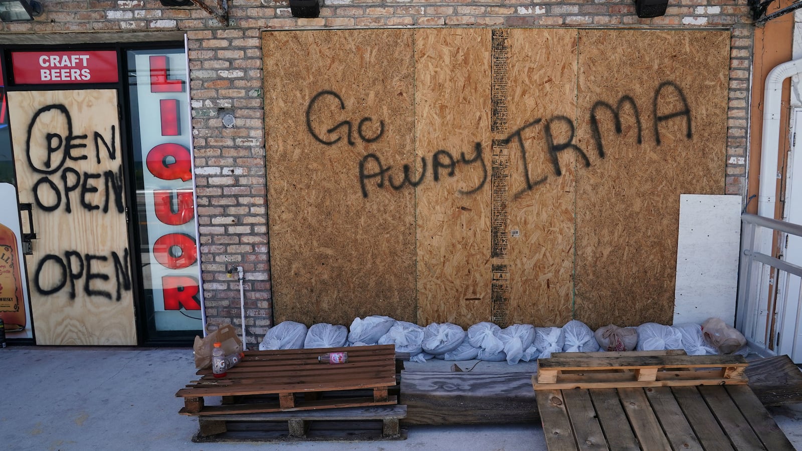 170908-irma-florida-cheat_ame2lr