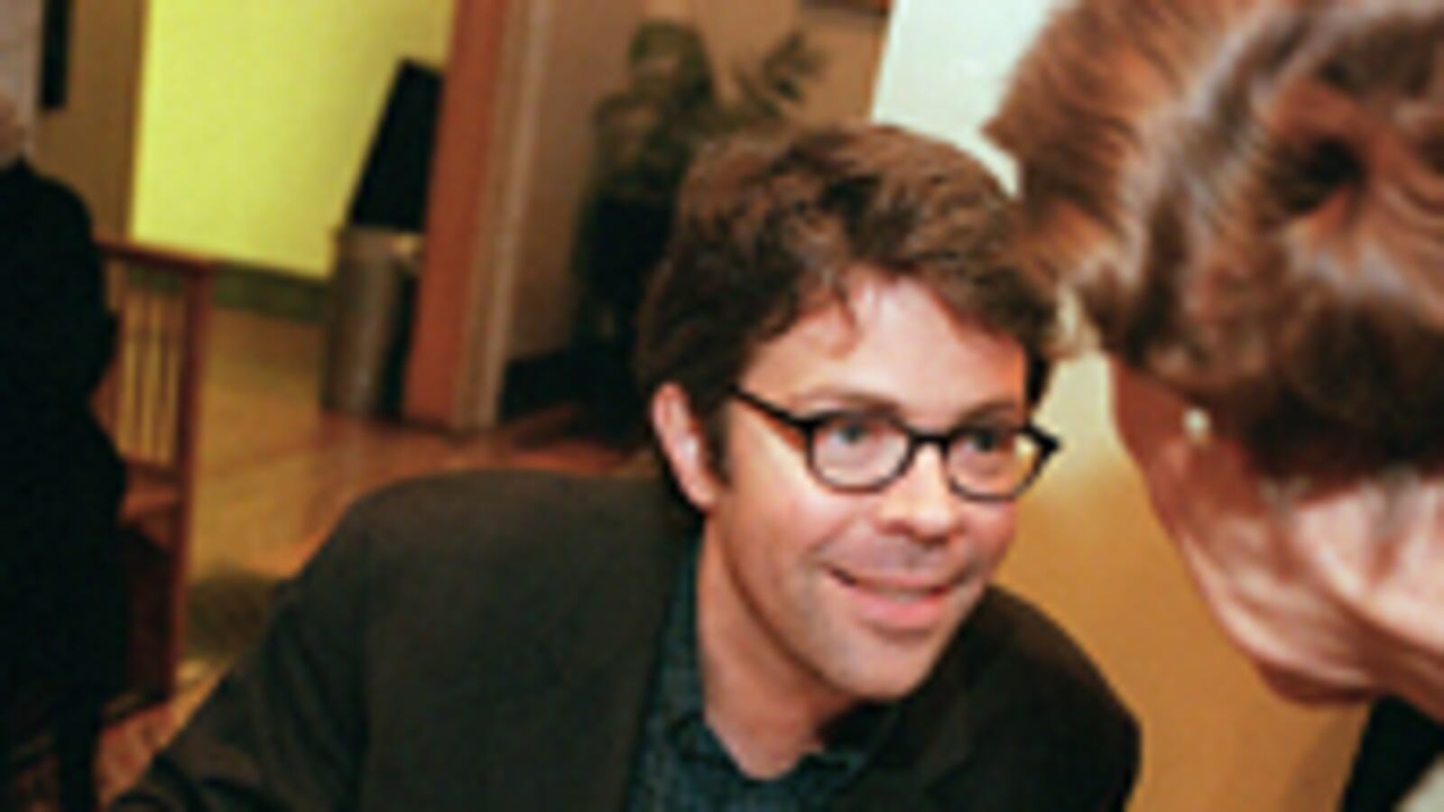 articles/2010/08/31/jonathan-franzen-freedom-backlash/skurnick-franzen-hype_123435_ddgfxp