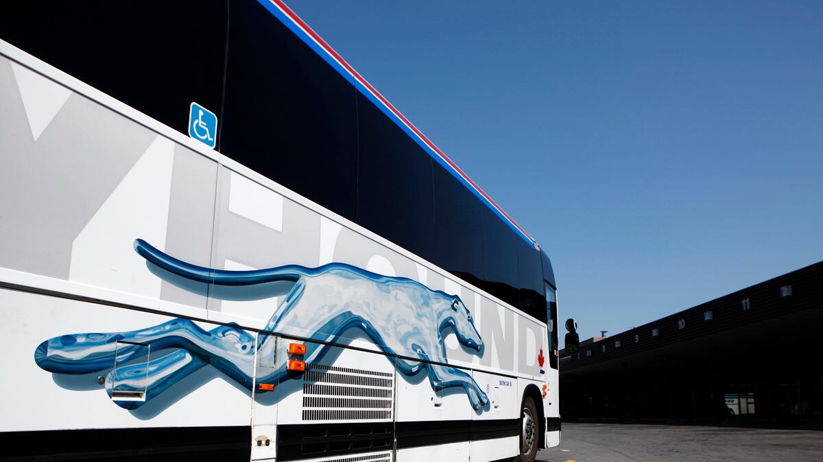 cheats/2015/11/12/train-thief-steals-greyhound-bus/151112-GREYHOUND-cheat_muv4cq