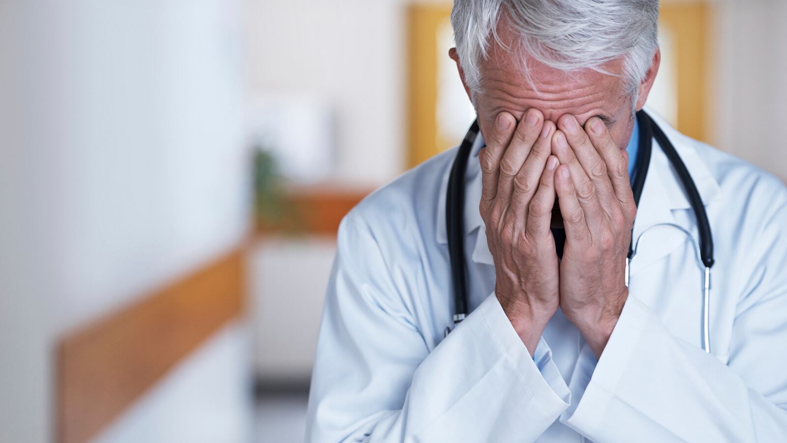 articles/2015/09/19/transgender-a-doctor-won-t-see-you-now/150918-boemer-doctors-trans-tease_zfsmoo