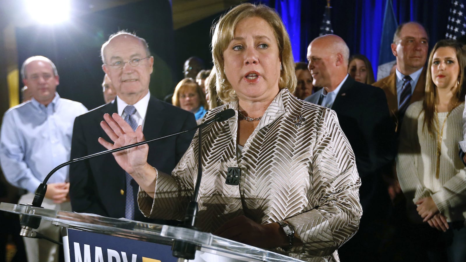 cheats/2014/12/07/gop-rival-beats-louisiana-s-landrieu/141207-Landrieu-cheat_cymzct