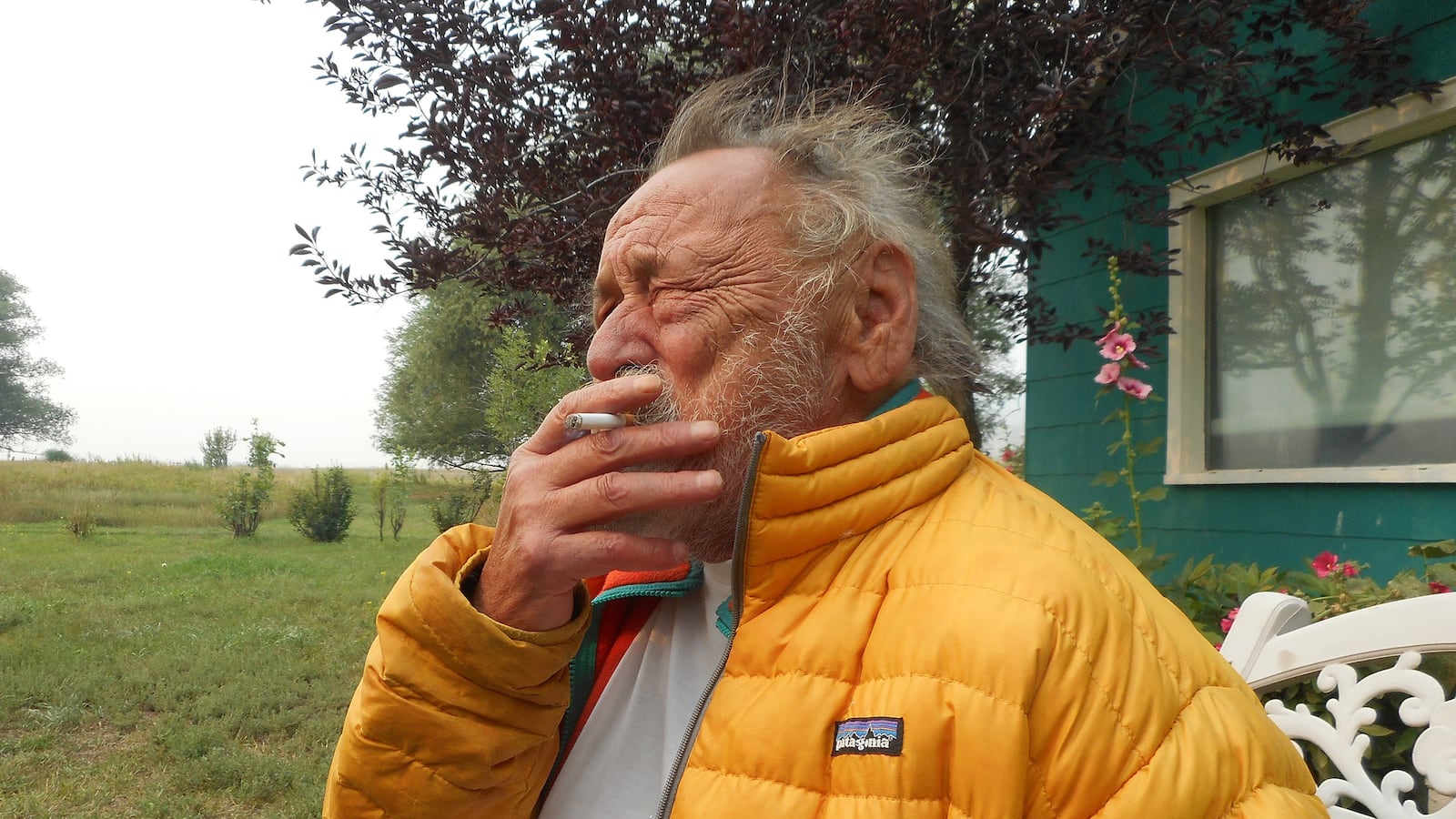 articles/2017/03/23/jim-harrison-s-guide-to-eating-vividly/170322-rothbaum-harrison-tease_uiomsj