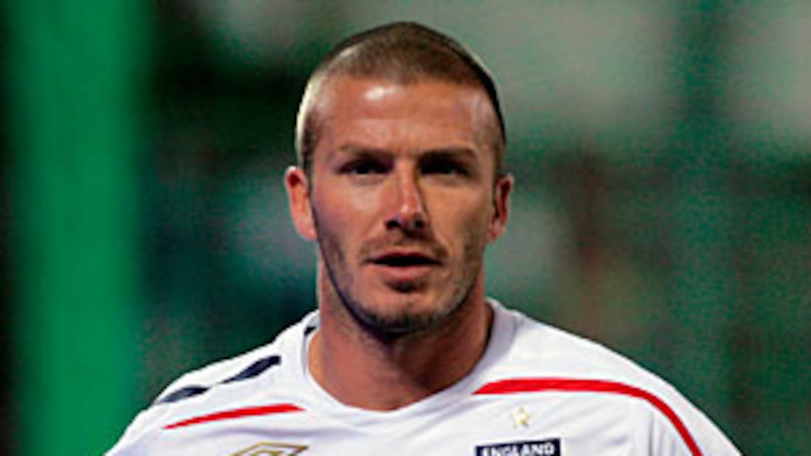 cheats/2008/10/23/beckham-ankles-la/beckham_zsmdxv