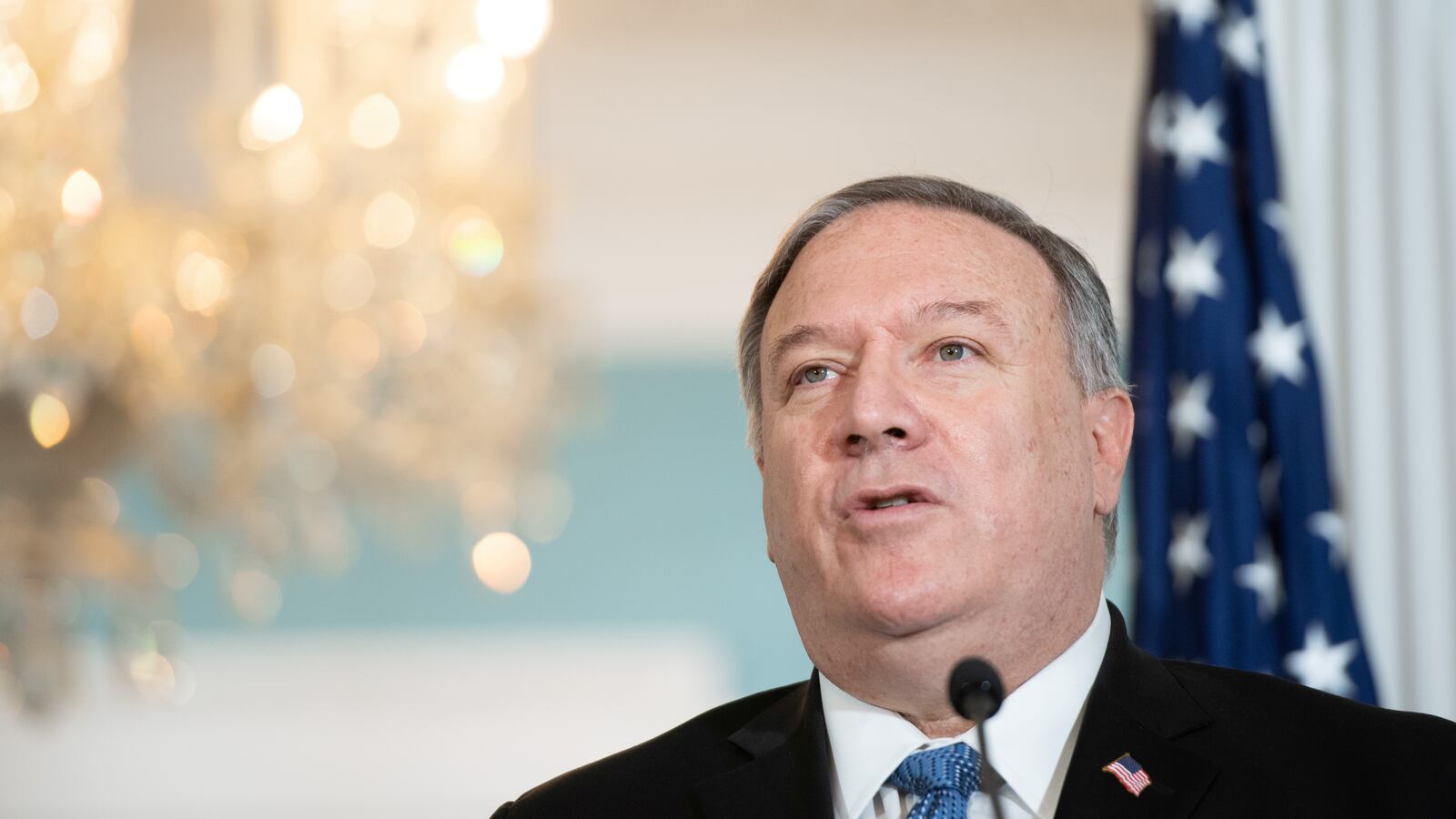 2020-11-24T153505Z_539293104_RC2R9K9RLFFE_RTRMADP_3_USA-KUWAIT_m0javh