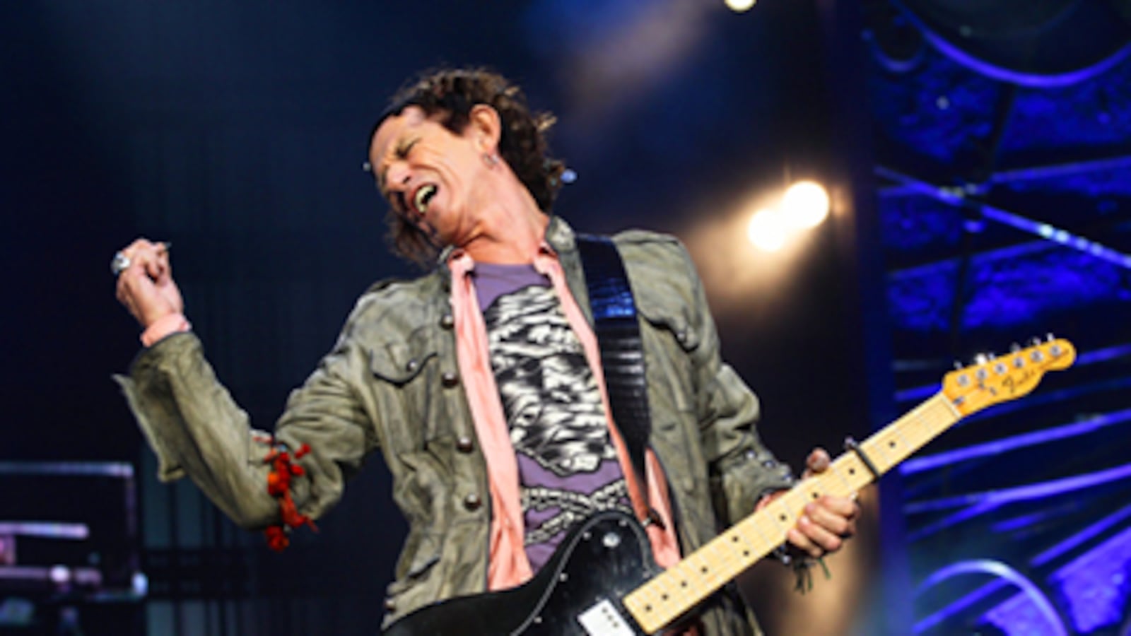 articles/2010/10/27/keith-richards-memoir-writer-james-fox-speaks/dana-keith-richards_136935_tseabf