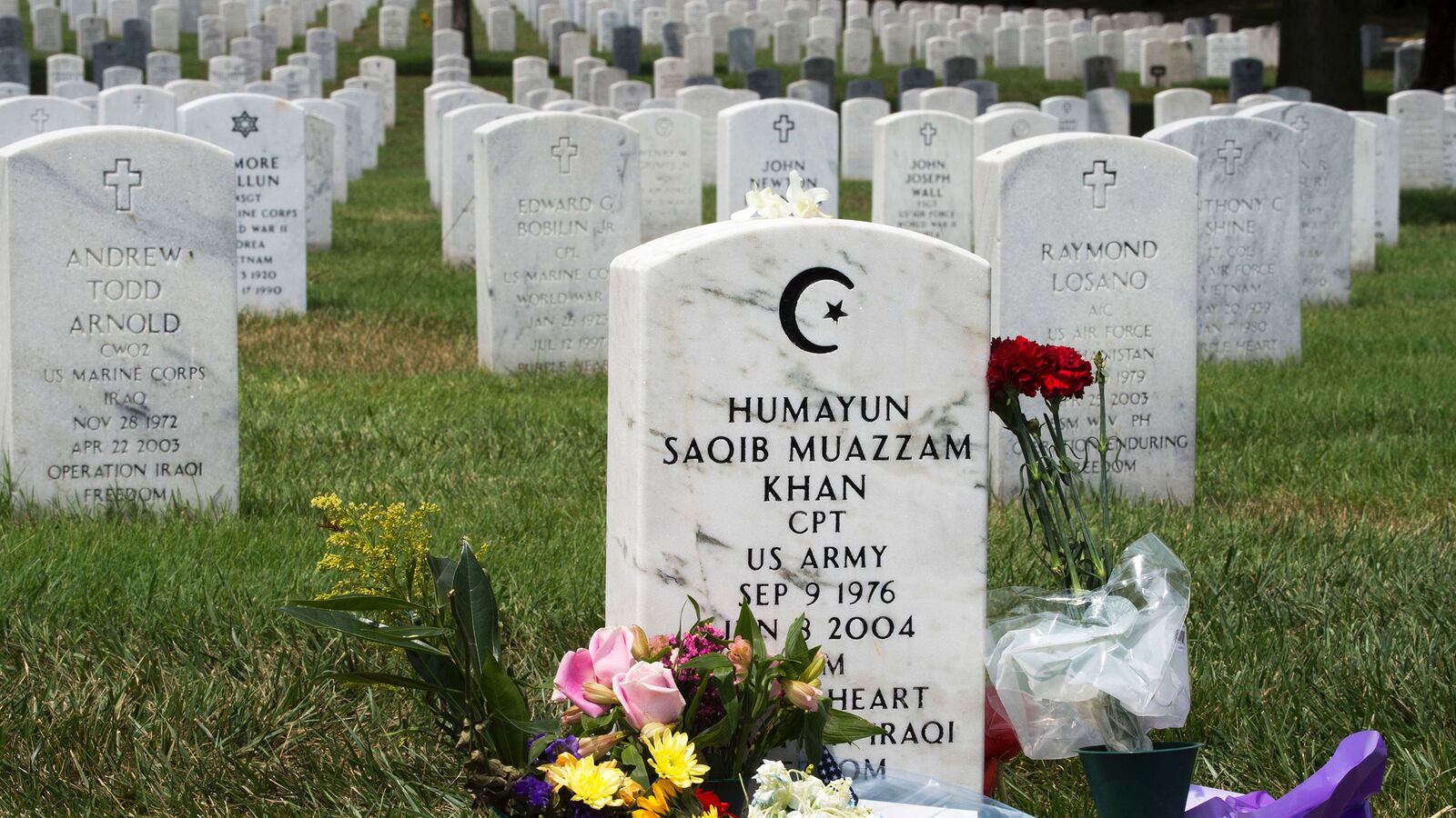 articles/2017/01/20/the-dead-patriots-and-the-commander-in-chief/170120-Barnicle-dead-patriots-tease_fsywqf