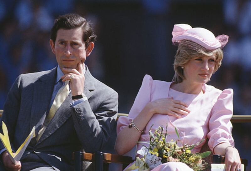 galleries/2009/03/26/hideous-celebrity-breakups/celeb-divorces---prince-charles-diana_mhy5qn