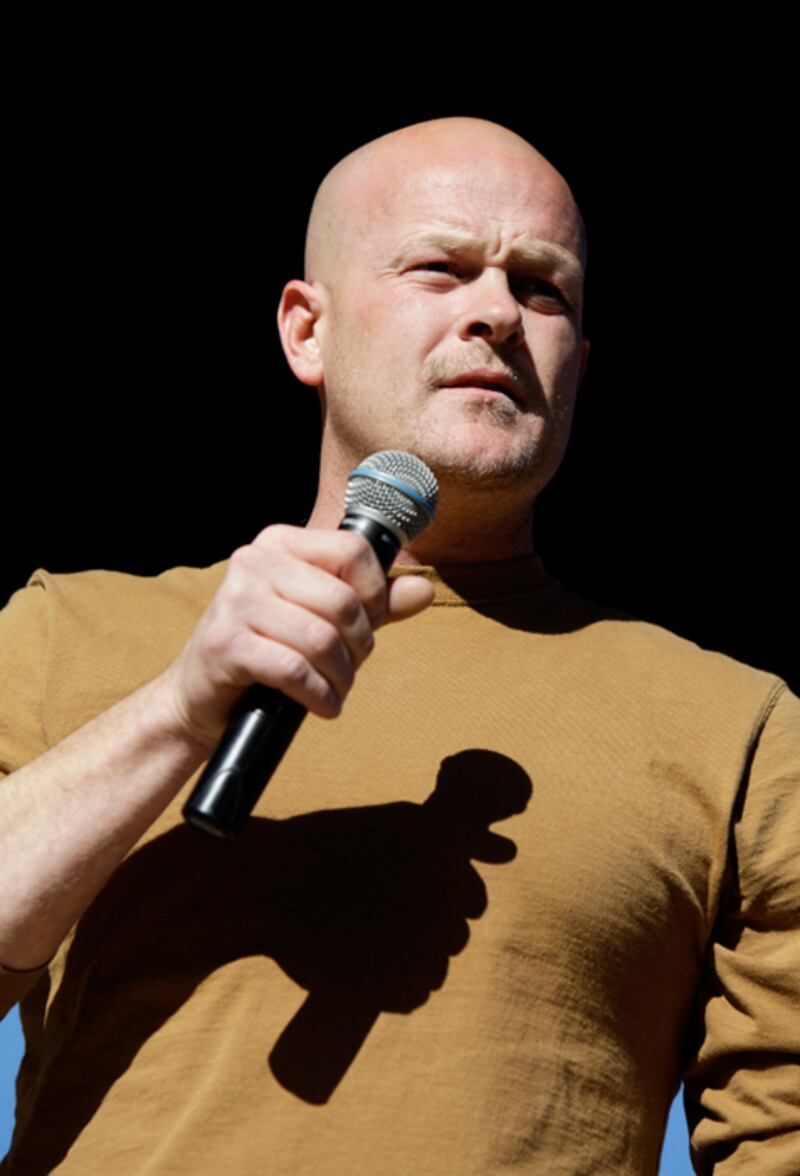 galleries/2010/09/09/america-s-idiots/americas-idiots---joe-the-plumber_kpu9b6