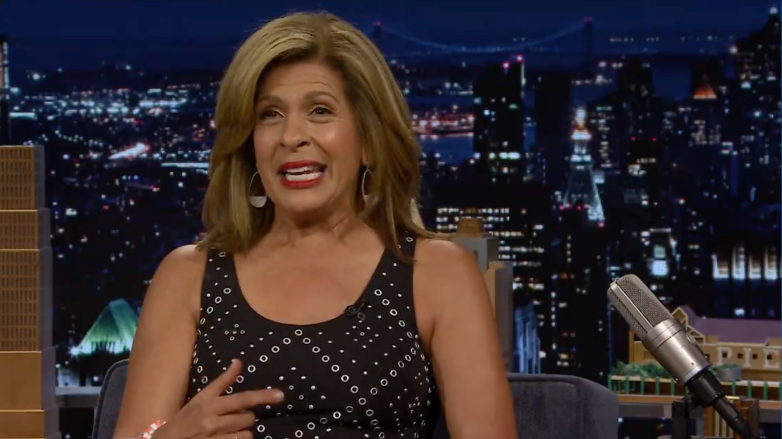 Hoda Kotb tells Jimmy Fallon the moment she decided to call it quits on the Today show.