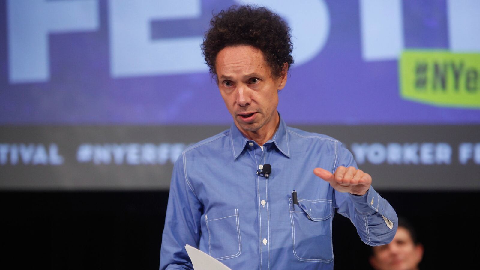 cheats/2014/12/11/malcolm-gladwell-accused-of-plagiarism/141211-gladwell-cheat_kbmf7q