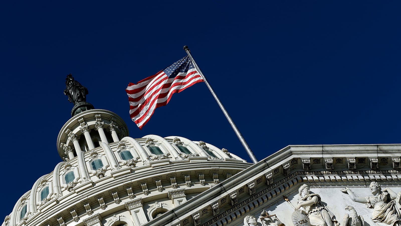 cheats/2013/09/30/capitol-quiet-ahead-of-looming-shutdown/130930-govt-shutdown-cheat_y7cnny