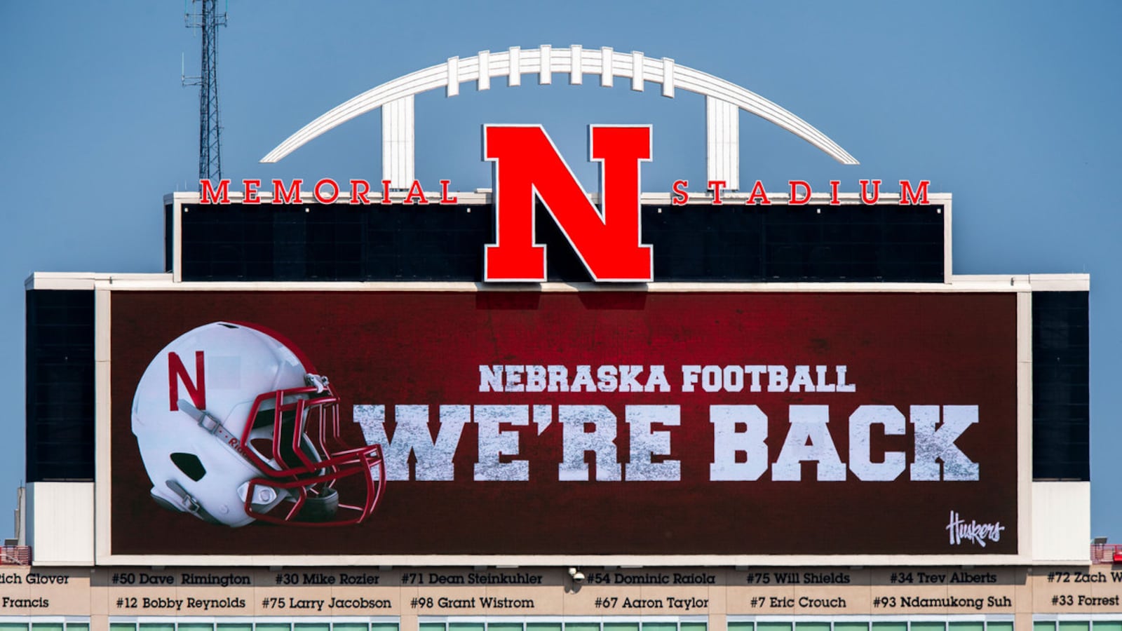 210107-corona-college-football-hero_1_nbgxfa