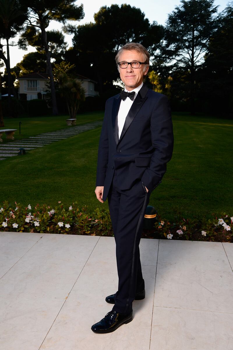 galleries/2013/05/24/the-best-fashion-from-amfar-s-cannes-gala-photos/130524-amfar-waltz-new_gcc8yo
