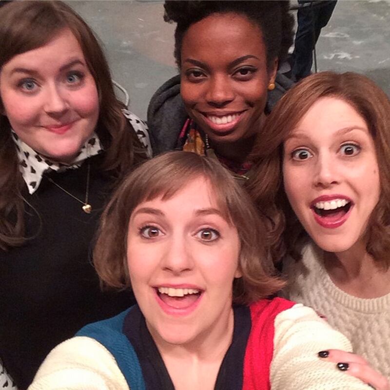 galleries/2014/03/09/ellen-s-oscar-selfie-the-week-s-best-celebrity-selfies-photos/140307-selfies-lenadunham_dcsl88